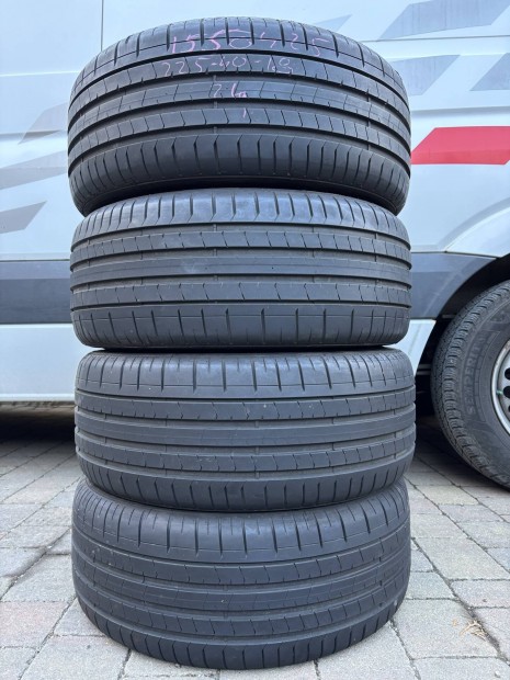 225/40 r18  225/40r18  Pirelli nyri gumi 