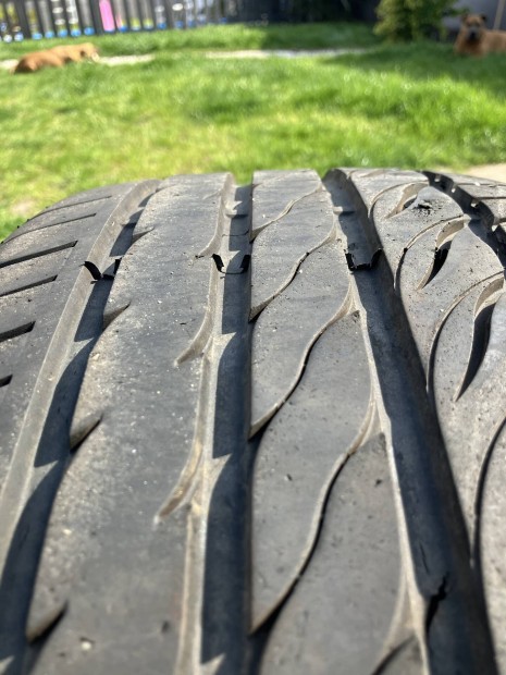 225/40 r18 ny�ri gumi Farroad