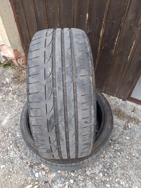 225/40 r19 2db Bridgestone nyri gumi elad