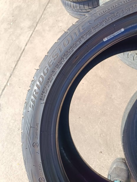 225/40r18 Bridgestone nyári gumi