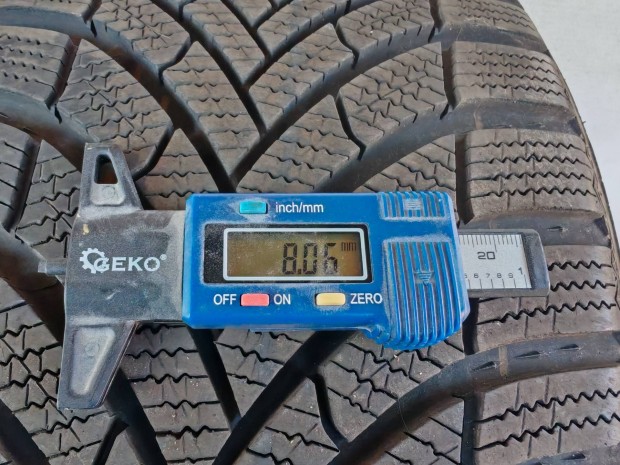 225/40r18 Új állapotú Semperit téli gumi 2023