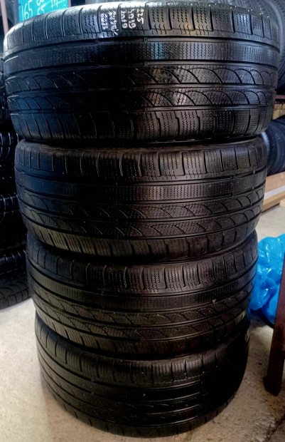 225/40r19 225/40 r19 tli 4db 