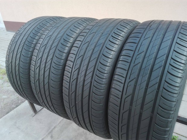 225/45R17 Bridgestone nyári gumi garnitúra 225/45 r17