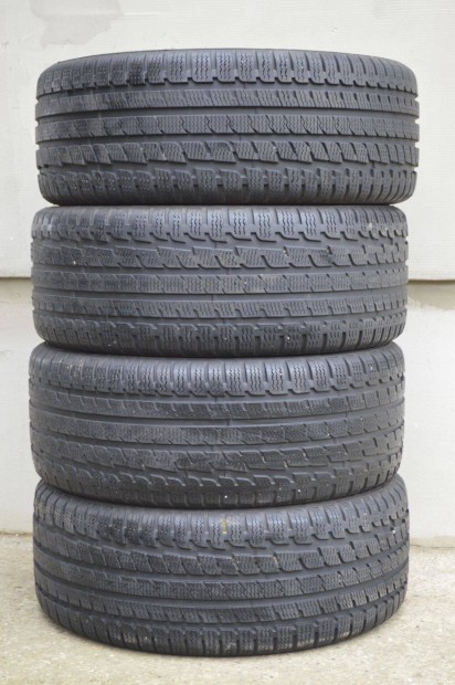 225/45R17 Kumho tli gumi garnitra 225/45 R17 tligumi