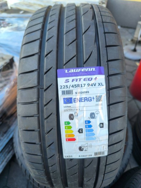 225/45R17 Új Laufenn nyári gumi garnitúra 225/45 r17