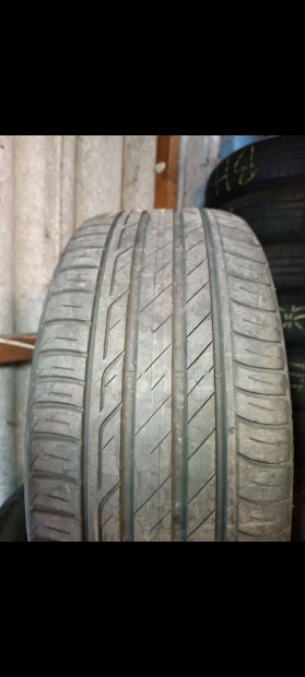 225/45R17-es újszerű Bridgestone nyárigumi eladó