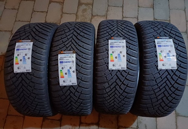 225/45R17 j Hankook tli gumi gumiabroncs DOT 2024