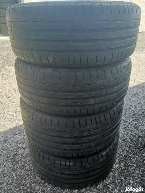 225/45R18 255/40R18 Kétszéles nyárigumik 60e/4db