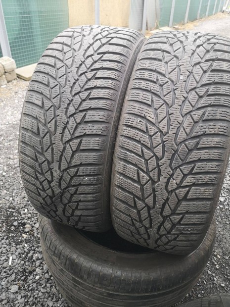 225/45R18 2db Nokian tligumi