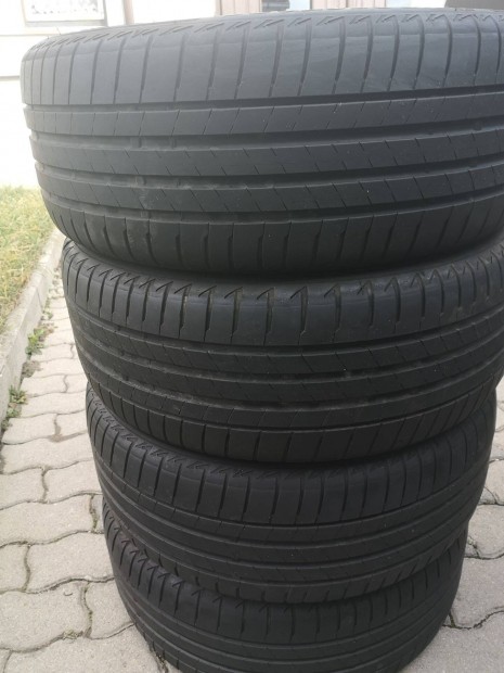 225/45R18 Bridgestone nyrigumik eladk