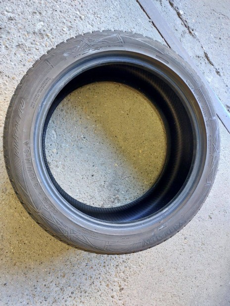 225/45R18 Continental téligumi szett