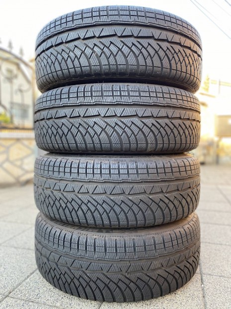 225/45R18 Michelin Pilot Alpin PA4 Grnx XL 225/45 R18 téli gumi