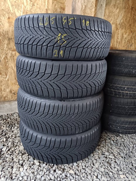 225/45R18 Nexen téli gumi