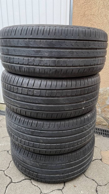225/45R18 Pirelli ny�rigumi