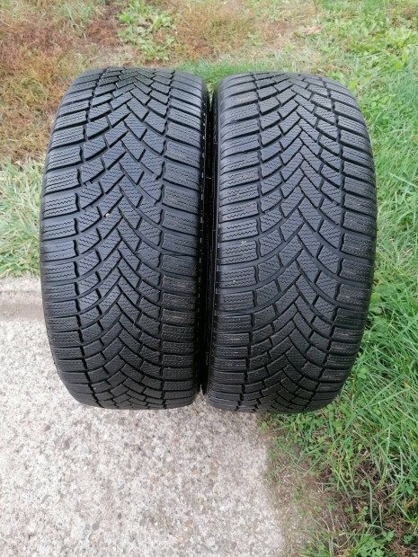 225/45R18-as Bridgestone tligumi /2020 /