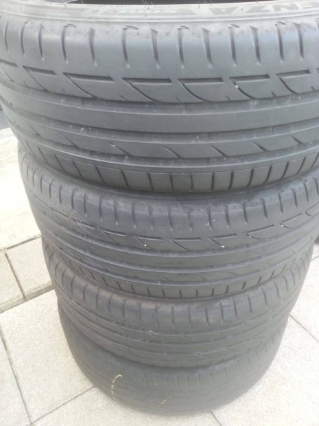 225/45R19 Bridgestone Potenza S001 defekttűrő nyári gumi