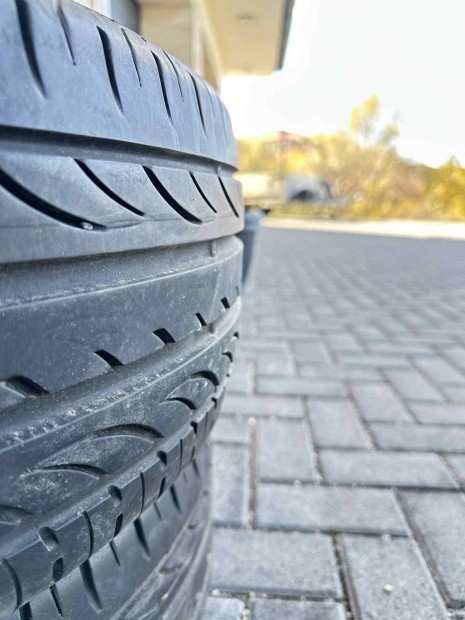 225/45 17" nyári gumi 6mm pirelli p zero dot21
