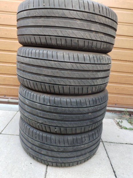 225 45 17 kleber 225/45 R 17 nyári gumi garnitura