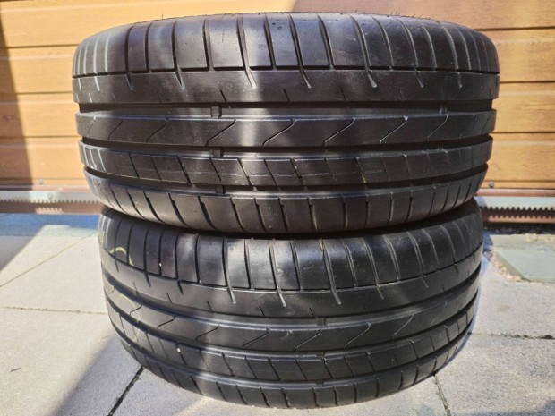 225 45 17 starmaxx 225/45 R 17 nyári gumi 2 db 7,5mm