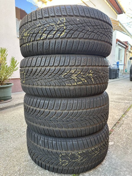 225/45 R17 225/45R17 Dunlop Winter Sport 4D jszer tli gumi