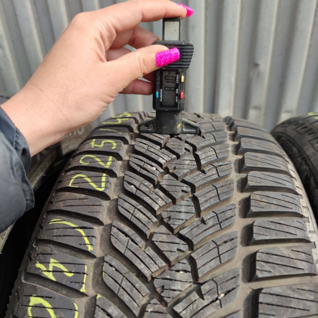 225/45 R17 Fulda téli gumi 42000ft a 2db /104/