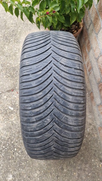 225/45 R17 Kléber Quadraxer2