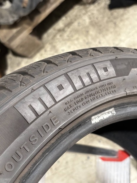 225/45 R17 Momo Téli Gumi