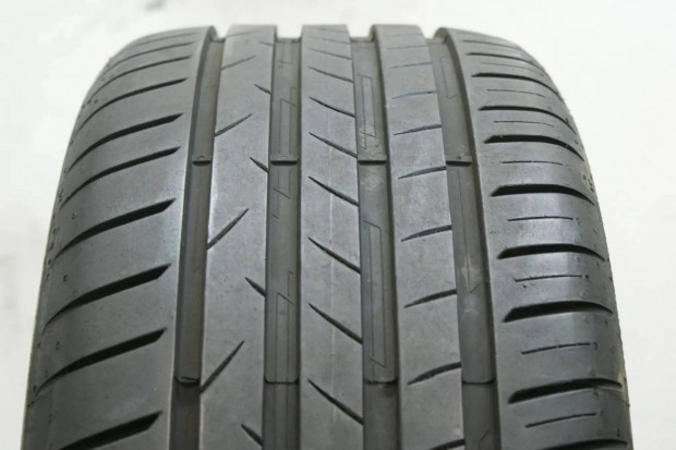 225/45 R17 Vredestein Ultrac DOT24 7mm 4db nyri gumi 225/45R17