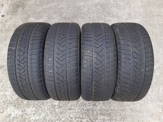 225/45 R17 -új Run Flat téligumik (Pirelli)