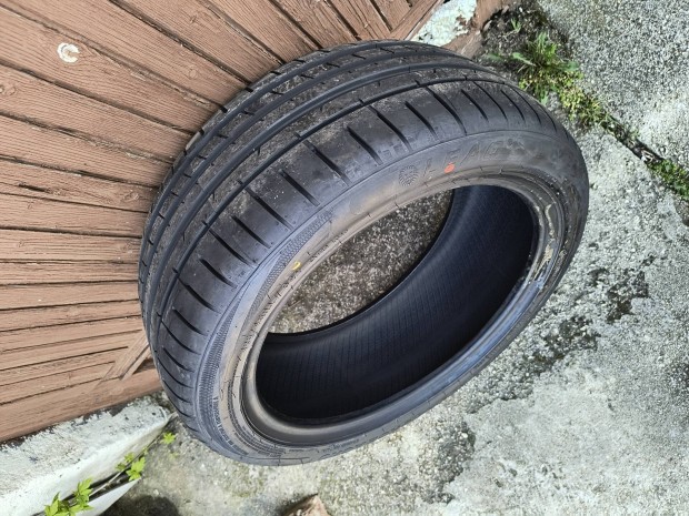 225/45 R17 aut�gumi 2db