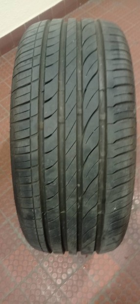 225/45 R17 nyri gumi jszer 