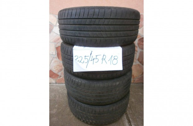 225/45 R18 Bridgestone ny�rigumi 4 db