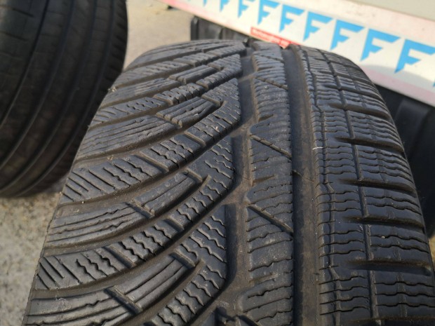 225/45 R18 Michelin Pilot Alpin tli 5mm 2db