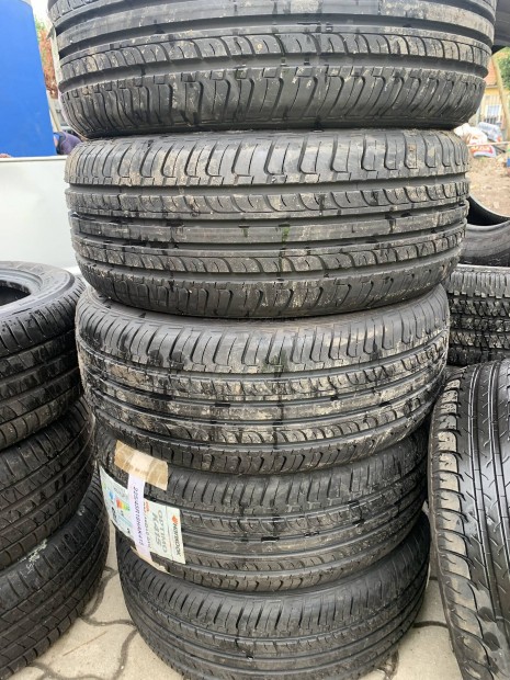 225/45 R18 �j gumi