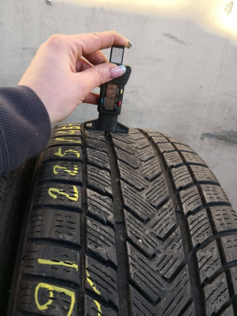 225/45 R19 Gripmax téli gumi 60000ft a 4db/139/