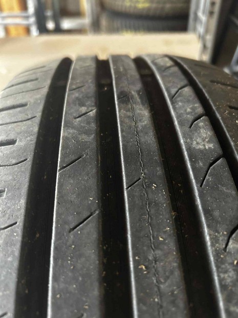 225/45 R19 nyrigumi