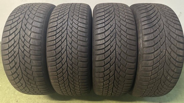 225/45 r17 Continental Tli