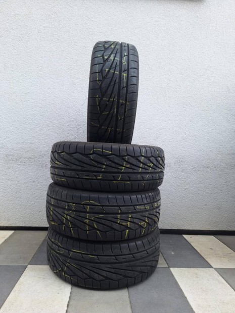 225/45 r17 Toyo Proxes TR1 sportos ny�rigumi DOT4522