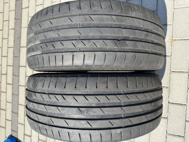 225/45 r18 nyári Kumho