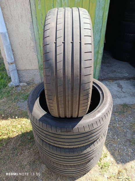 225/45 r19 4éves 4db Dunlop nyári gumi eladó