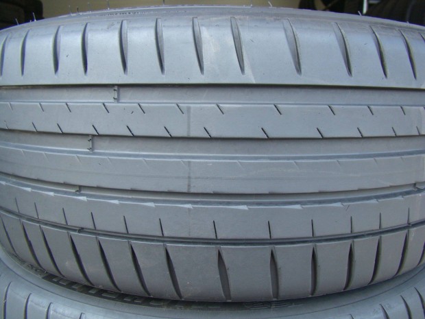 225/45 r19 Michelin nyri gumi 225/45r19