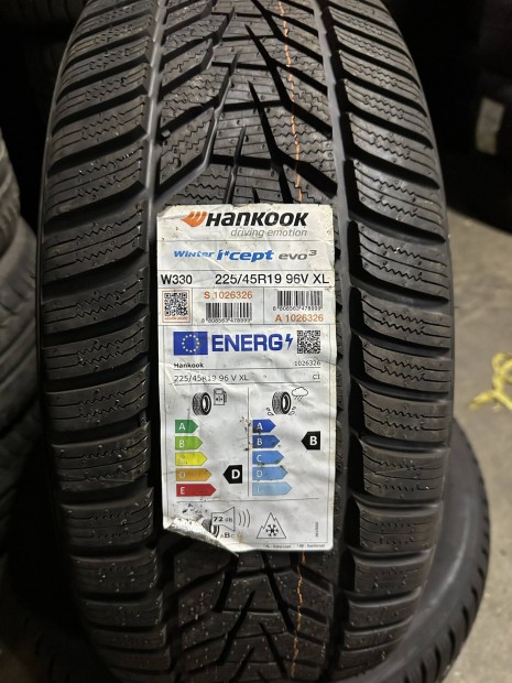 225/45r19 Hankook j tli gumi 2db 225/45 R19