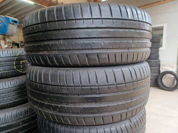 225/45r19 nyári 2db Michelin