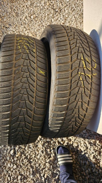 225 45r19 tli, nyri garnitra