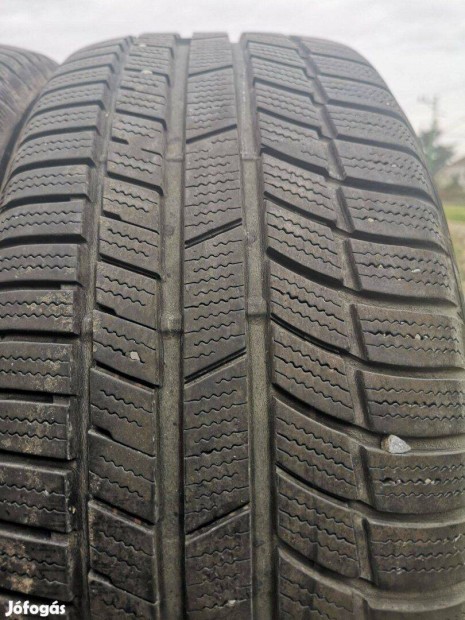 225/50R17 2-2db tligumi