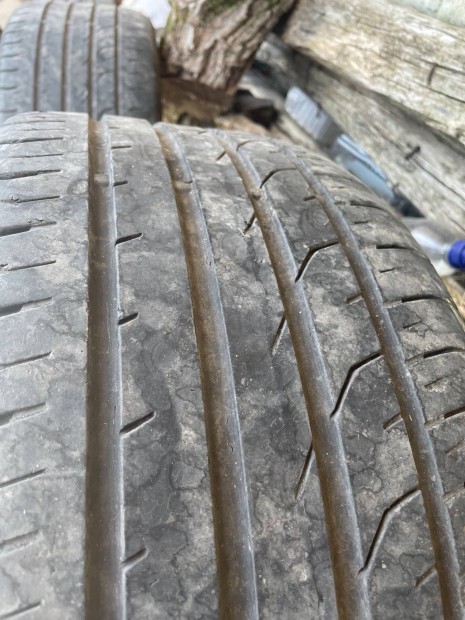225/50R17 Contipremium 2