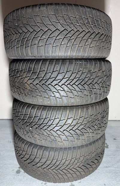 225/50R17 Firestone Winterhawk 4 dot23 tli gumi szett 225/50 R17