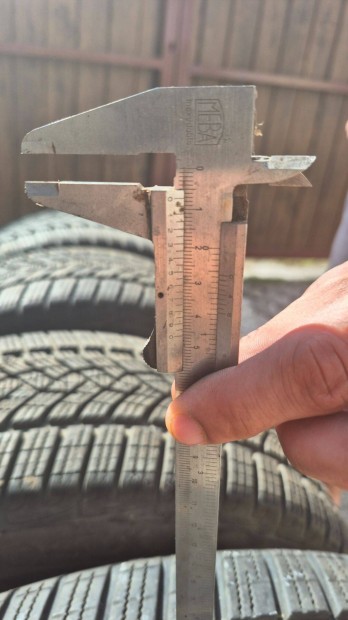225/50R17 Goodyer tligumi