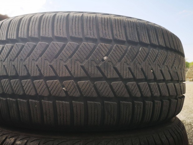 225/50R17 tligumik 60e/4db