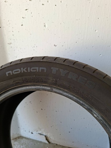 225/50ZR17 nyrigumi